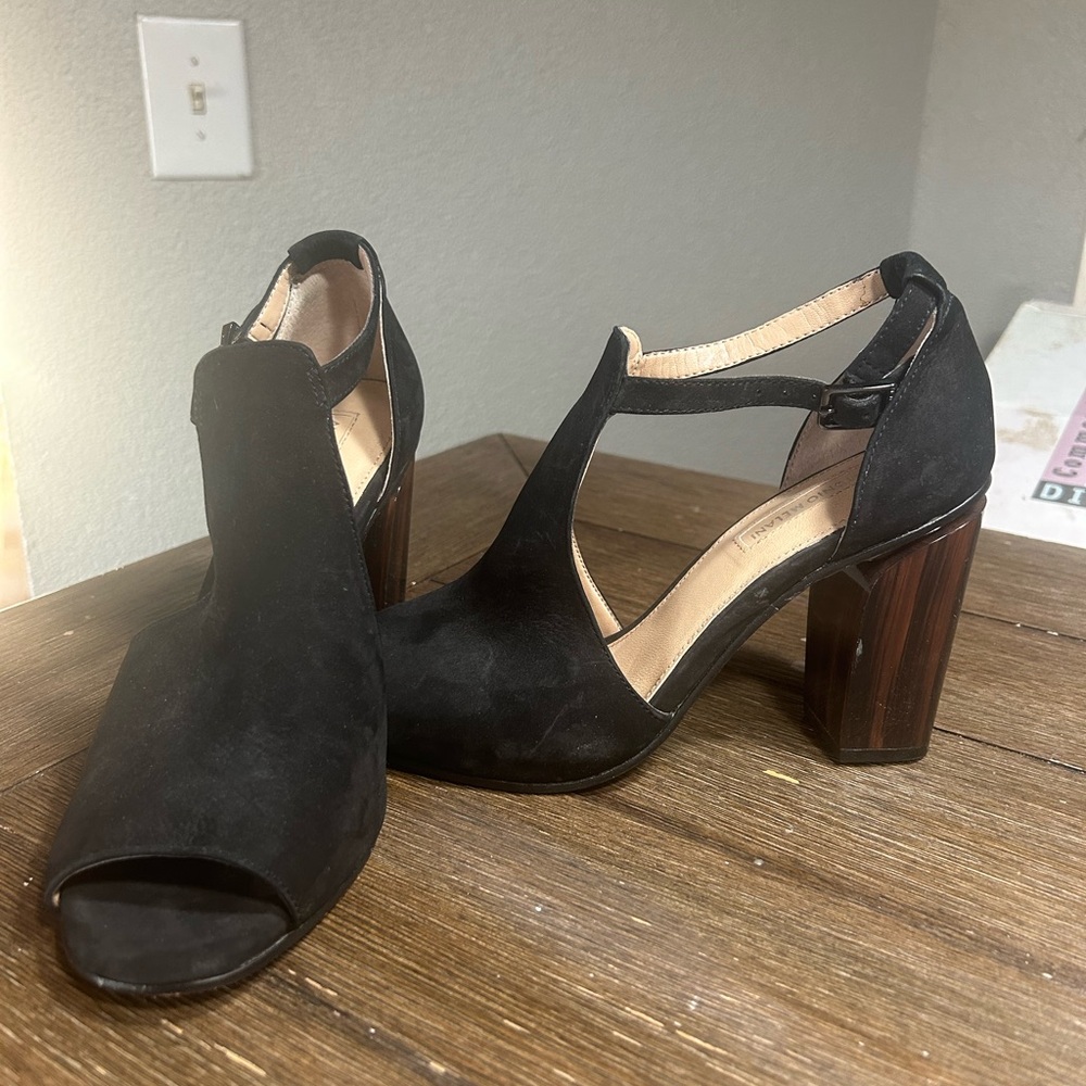 Antonio Melani genuine leather suede with tortoise heel size 7.5 - Picture 2 of 10